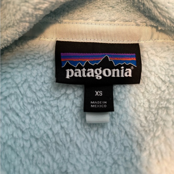 New Patagonia XS Turquoise Synchilla Fleece Pullover Sweater 1/4 Button Down - Picture 2 of 6